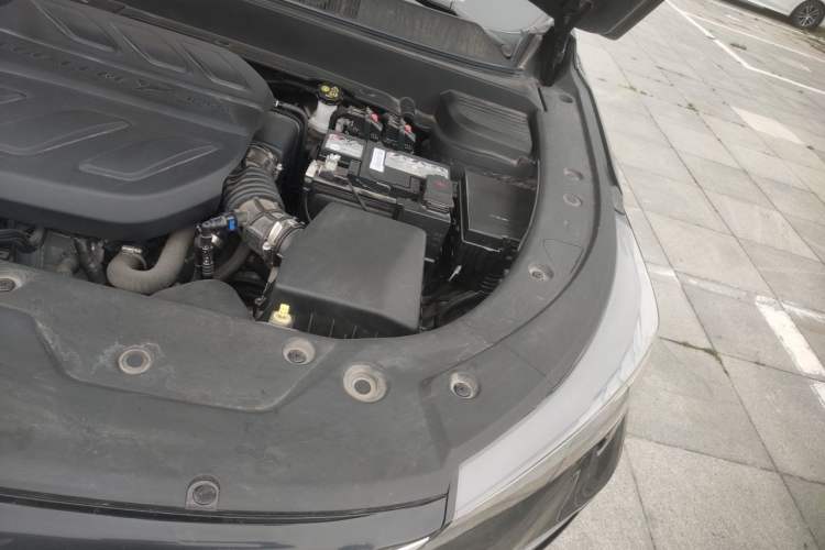Used CHANGAN X5 PLUS 2025 1.5T DCT Pioneer Edition Engine Bay Left