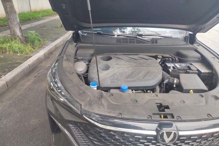 Used CHANGAN X5 PLUS 2025 1.5T DCT Pioneer Edition Engine Bay Right