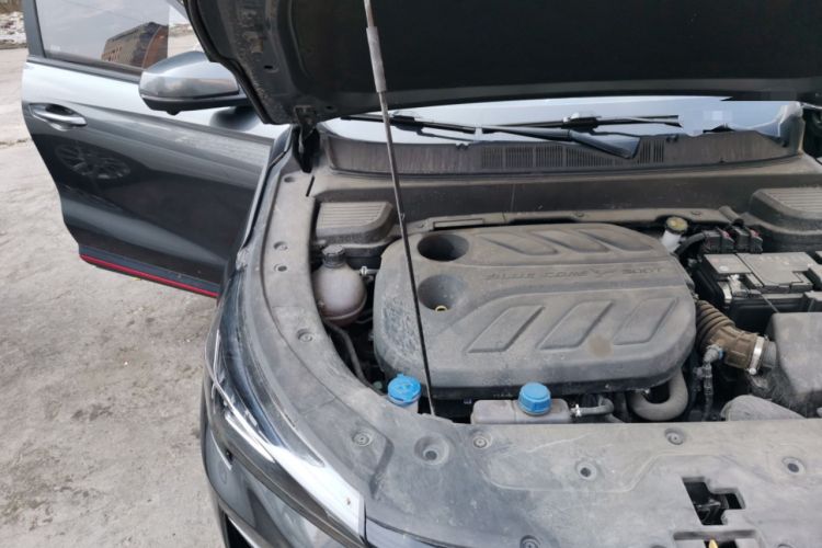 Used CHANGAN X5 PLUS 2025 1.5T DCT Excellence Edition Engine Bay Right