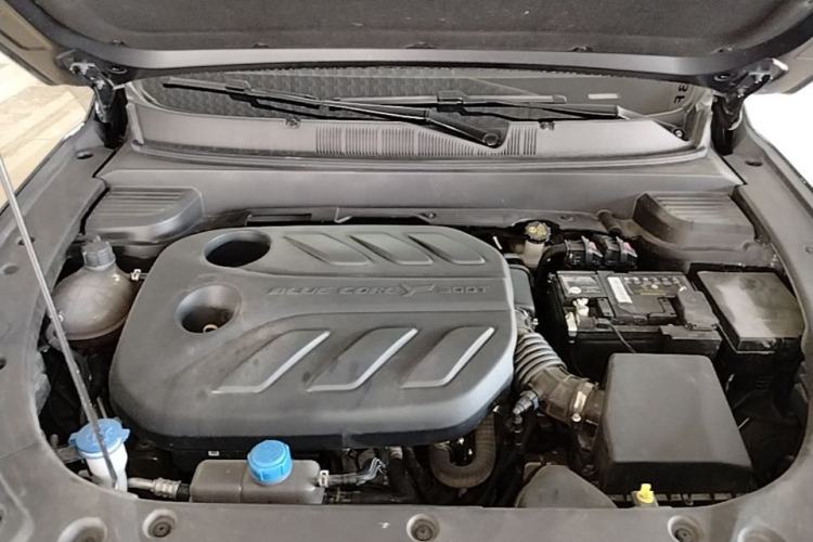 Used CHANGAN X5 PLUS 2025 1.5T DCT Excellence Edition Engine Bay