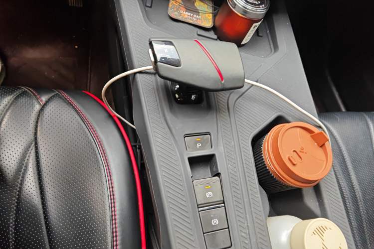 Used CHANGAN X5 PLUS 2025 1.5T DCT Superior Edition Gear Lever