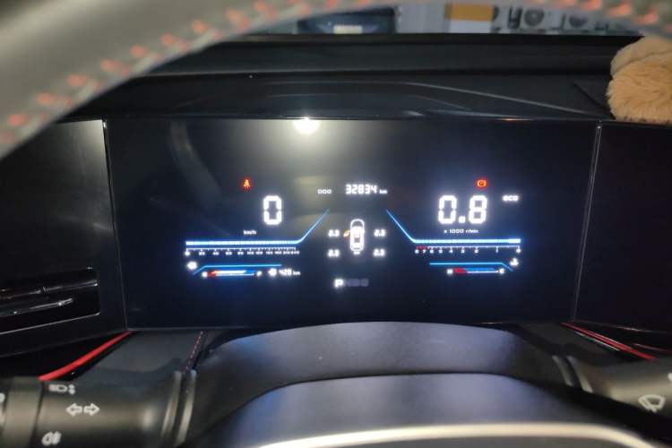 Used CHANGAN X5 PLUS 2025 1.5T DCT High-Energy Version Instrument Cluster