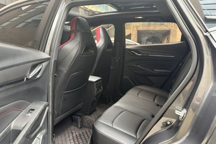 Used CHANGAN X5 PLUS 2025 1.5T DCT Excellence Edition Interior 2