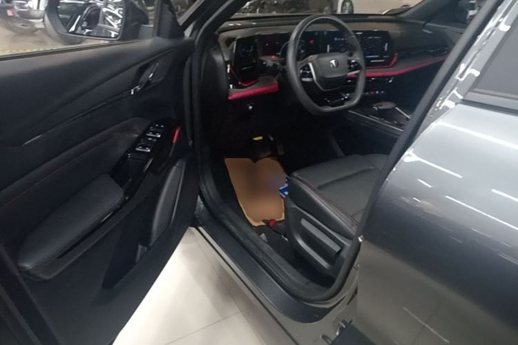 Used CHANGAN X5 PLUS 2025 1.5T DCT Pioneer Edition Left Front Seat