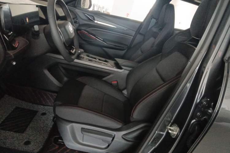 Used CHANGAN X5 PLUS 2025 1.5T DCT High-Energy Version Left Front Seat