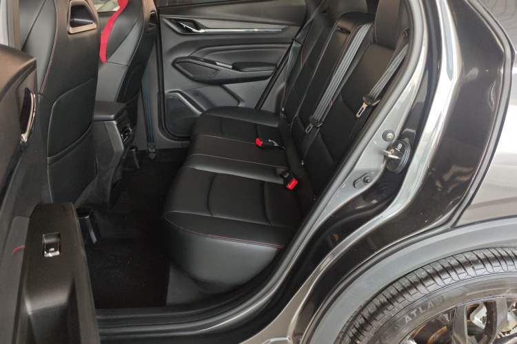Used CHANGAN X5 PLUS 2025 1.5T DCT Excellence Edition Left Rear Seat