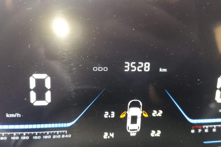 Used CHANGAN X5 PLUS 2025 1.5T DCT High-Energy Version Odometer Close Up