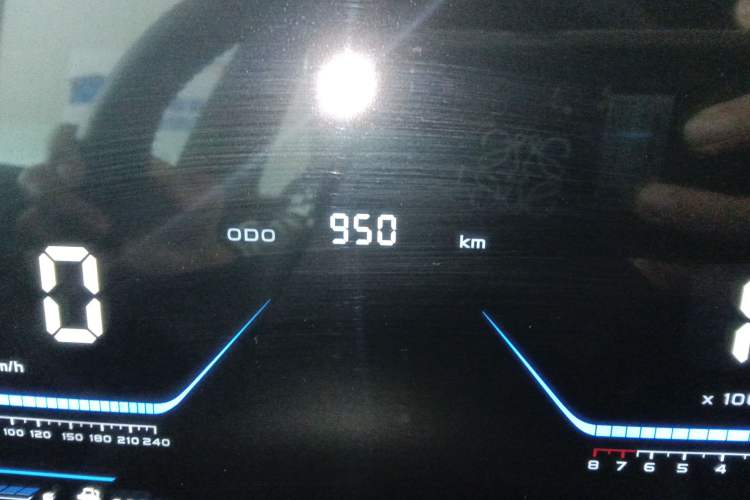 Used CHANGAN X5 PLUS 2025 1.5T DCT High-Energy Version Odometer Close Up