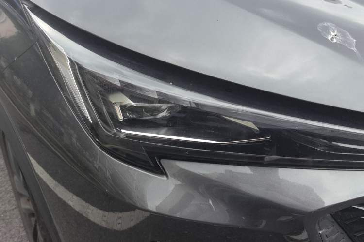 Used CHANGAN X5 PLUS 2025 1.5T DCT Excellence Edition Right Front Headlight