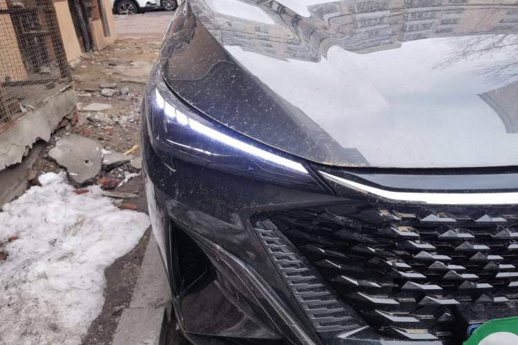 Used CHANGAN X5 PLUS 2025 1.5T DCT High-Energy Version Right Front Headlight