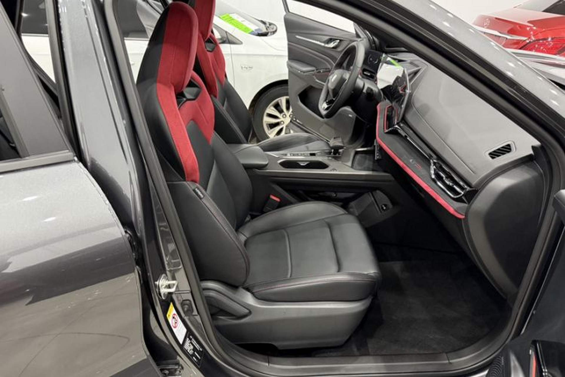 Used CHANGAN X5 PLUS 2025 1.5T DCT Pioneer Edition Right Front Seat