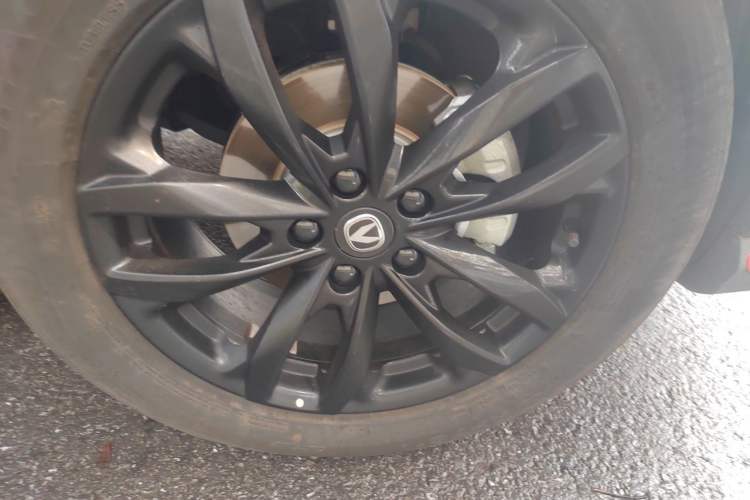Used CHANGAN X5 PLUS 2025 1.5T DCT Pioneer Edition Right Front Wheel Hub
