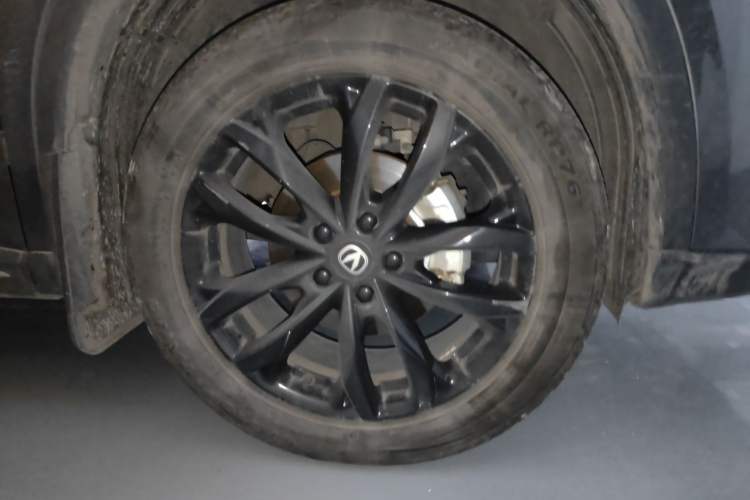 Used CHANGAN X5 PLUS 2025 1.5T DCT High-Energy Version Right Front Wheel Hub