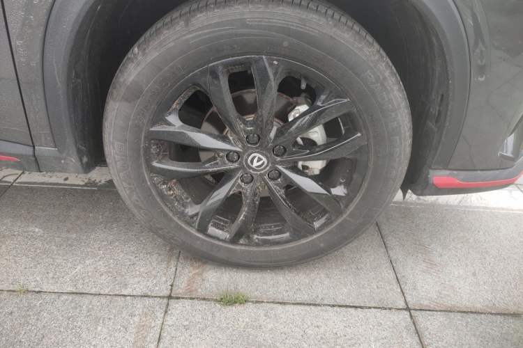 Used CHANGAN X5 PLUS 2025 1.5T DCT Pioneer Edition Right Front Wheel Hub