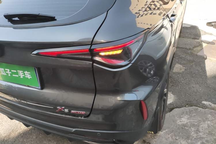 Used CHANGAN X5 PLUS 2025 1.5T DCT Superior Edition Right Rear Taillight