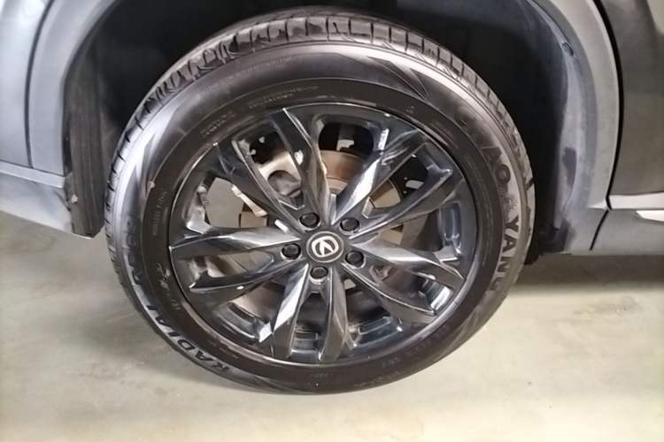Used CHANGAN X5 PLUS 2025 1.5T DCT High-Energy Version Right Rear Wheel Hub