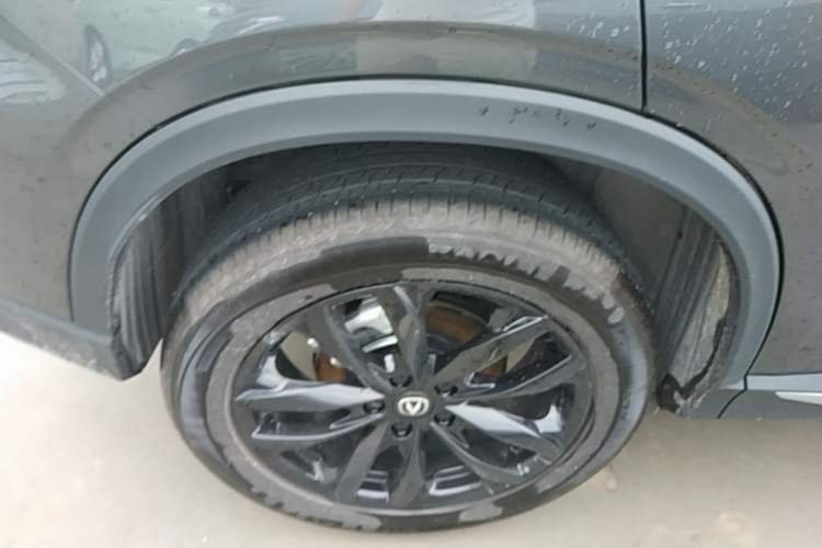 Used CHANGAN X5 PLUS 2025 1.5T DCT High-Energy Version Right Rear Wheel Hub