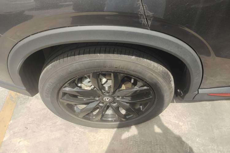 Used CHANGAN X5 PLUS 2025 1.5T DCT Pioneer Edition Right Rear Wheel Hub