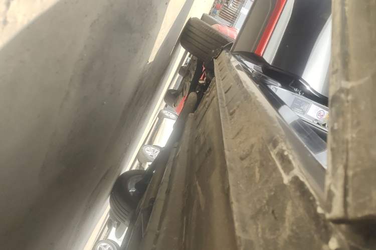 Used CHANGAN X5 PLUS 2025 1.5T DCT Pioneer Edition Right Side Sill