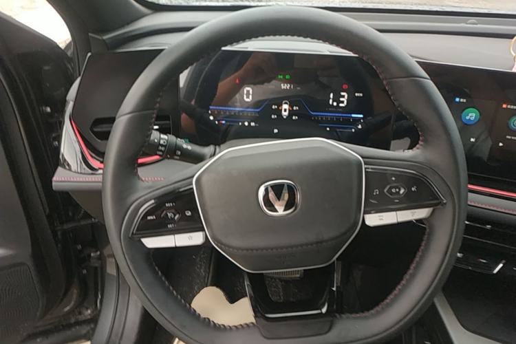 Used CHANGAN X5 PLUS 2025 1.5T DCT High-Energy Version Steering Wheel
