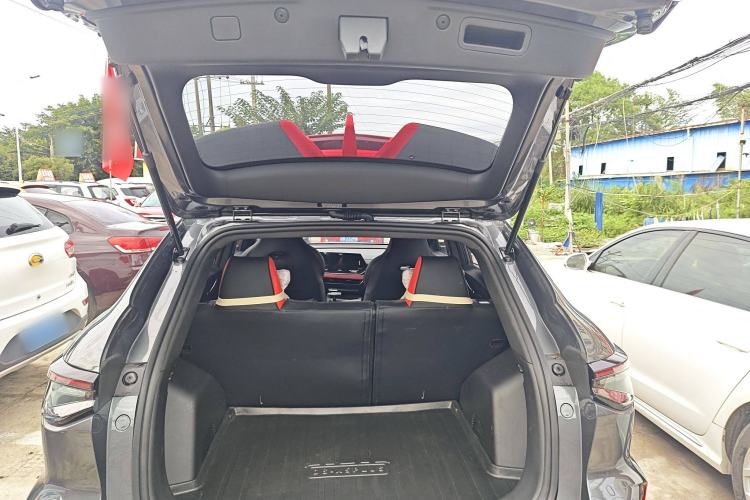 Used CHANGAN X5 PLUS 2025 1.5T DCT Pioneer Edition Trunk