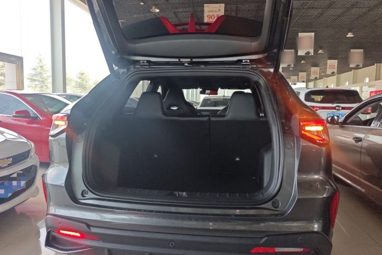 Used CHANGAN X5 PLUS 2025 1.5T DCT Excellence Edition Trunk
