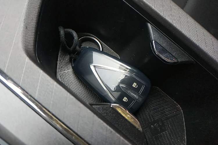 Used CHANGAN X5 PLUS 2025 1.5T DCT High-Energy Version Vehicle Key