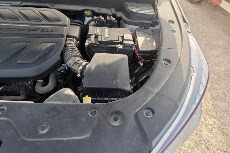 Used CHANGAN X5 PLUS 2025 1.5T DCT Excellence Edition Engine Bay Left