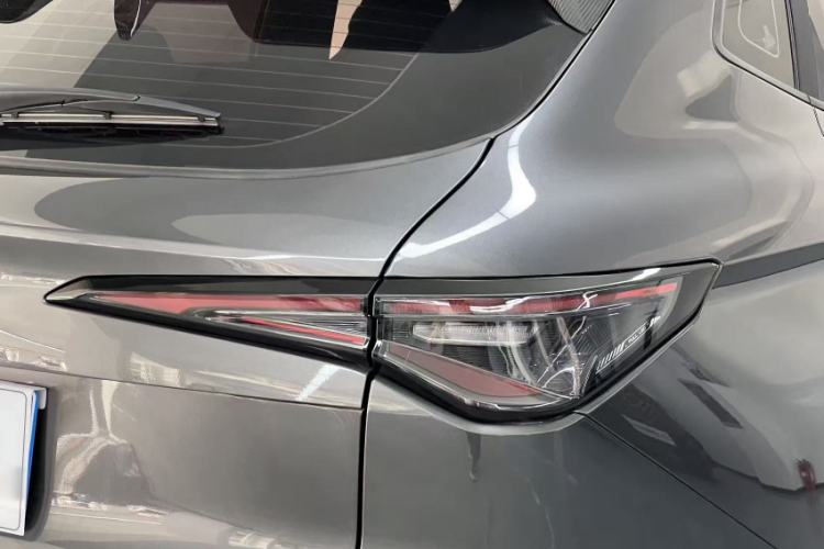 Used CHANGAN X5 PLUS 2025 1.5T DCT High-Energy Version Exterior 3