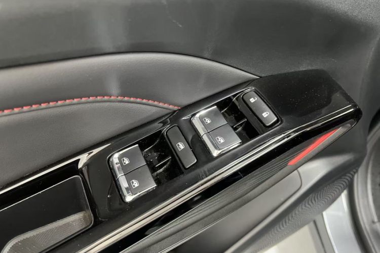 Used CHANGAN X5 PLUS 2025 1.5T DCT High-Energy Version Interior 5