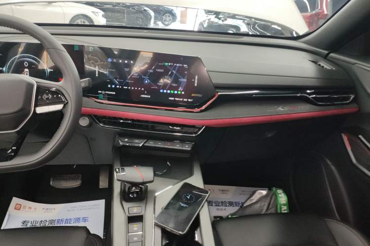 Used CHANGAN X5 PLUS 2025 1.5T DCT Pioneer Edition Audio And AC Panel