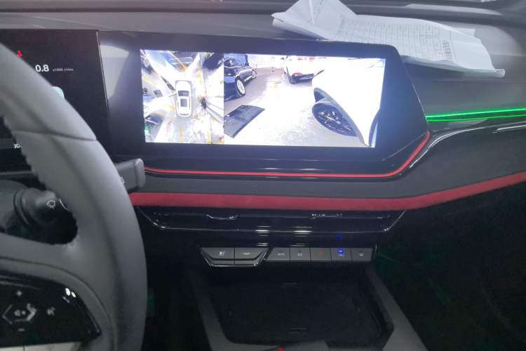 Used CHANGAN X5 PLUS 2025 1.5T DCT Excellence Edition Audio And AC Panel