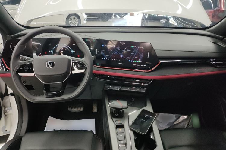 Used CHANGAN X5 PLUS 2025 1.5T DCT Pioneer Edition Center Console