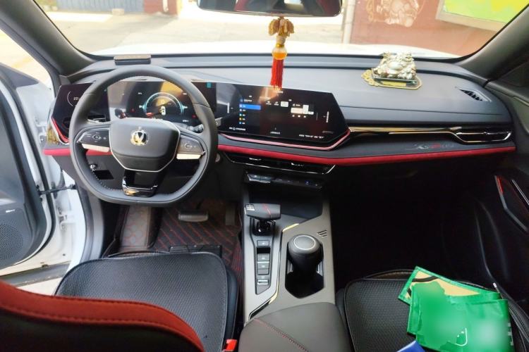 Used CHANGAN X5 PLUS 2025 1.5T DCT Pioneer Edition Center Console