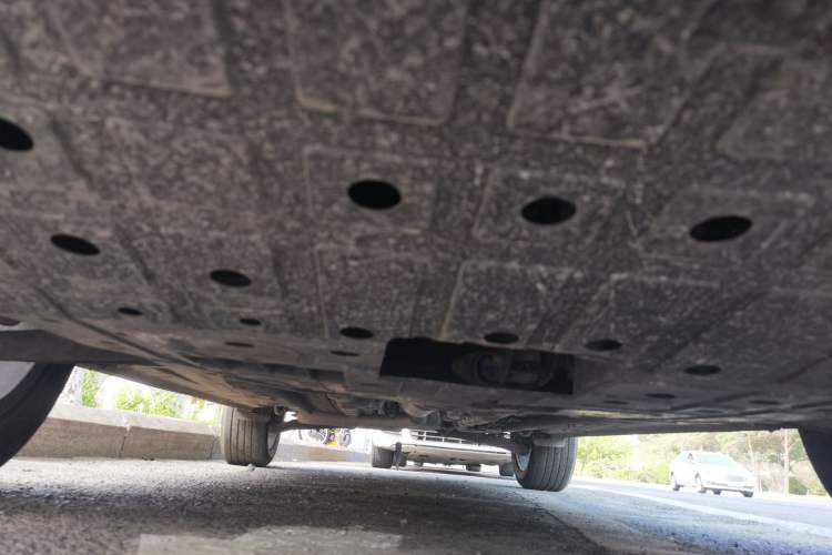 Used CHANGAN X5 PLUS 2025 1.5T DCT Pioneer Edition Chassis Front