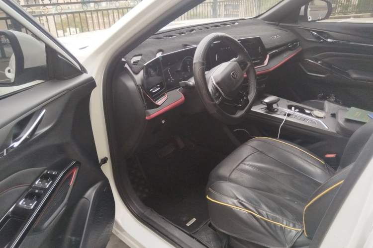Used CHANGAN X5 PLUS 2025 1.5T DCT Pioneer Edition Driver Seat