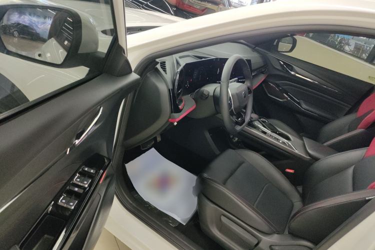 Used CHANGAN X5 PLUS 2025 1.5T DCT Pioneer Edition Driver Seat