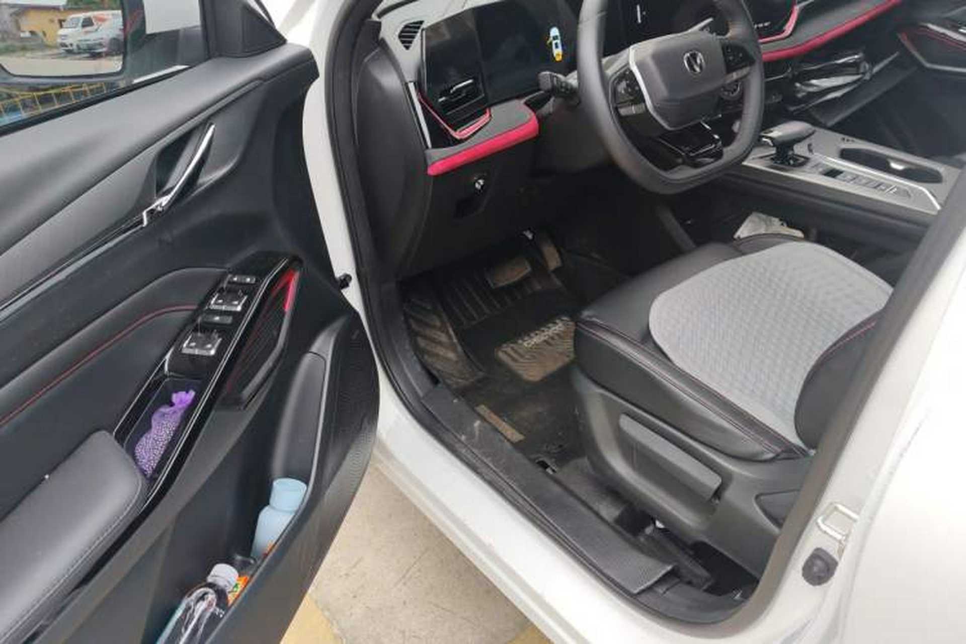 Used CHANGAN X5 PLUS 2025 1.5T DCT Superior Edition Driver Seat