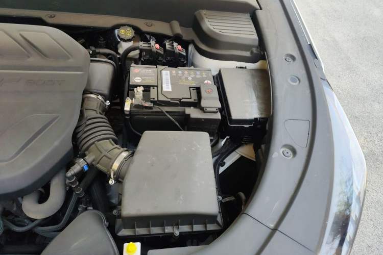 Used CHANGAN X5 PLUS 2025 1.5T DCT Pioneer Edition Engine Bay Left