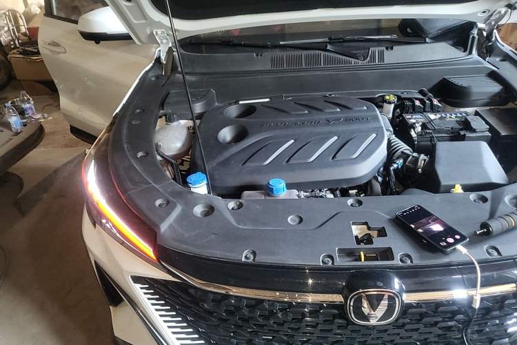 Used CHANGAN X5 PLUS 2025 1.5T DCT Superior Edition Engine Bay Right