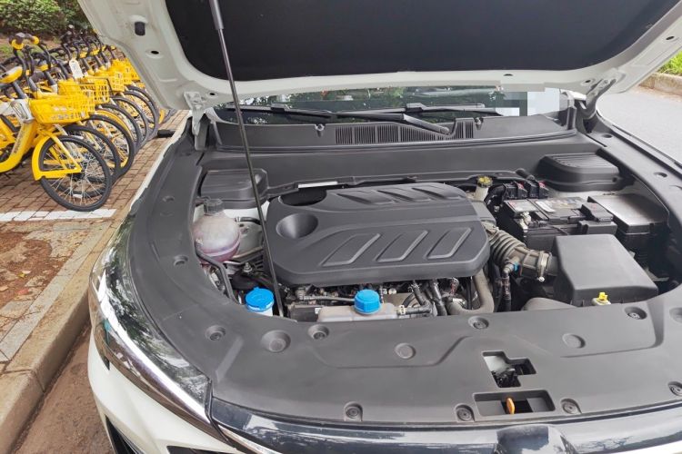 Used CHANGAN X5 PLUS 2025 1.5T DCT Pioneer Edition Engine Bay Right