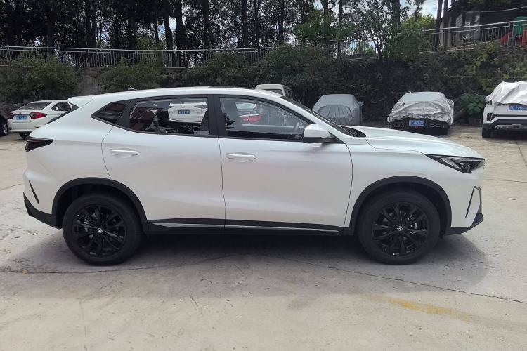 Used CHANGAN X5 PLUS 2025 1.5T DCT High-Energy Version Exterior 2