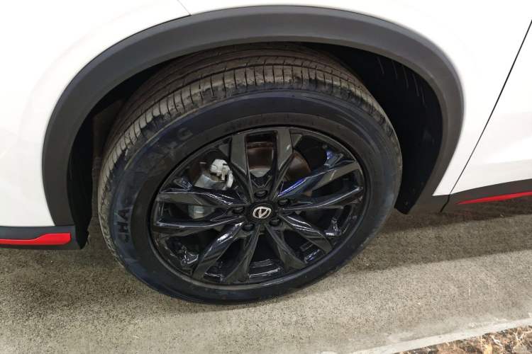 Used CHANGAN X5 PLUS 2025 1.5T DCT Pioneer Edition Exterior 4