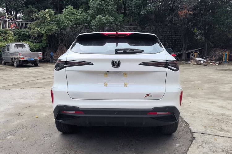 Used CHANGAN X5 PLUS 2025 1.5T DCT Pioneer Edition Exterior 4