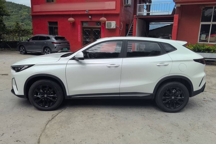 Used CHANGAN X5 PLUS 2025 1.5T DCT High-Energy Version Exterior 5