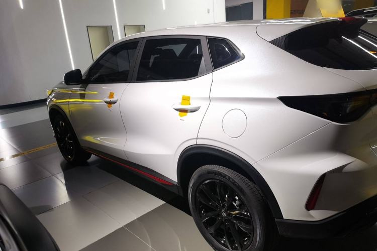Used CHANGAN X5 PLUS 2025 1.5T DCT Pioneer Edition Exterior 5