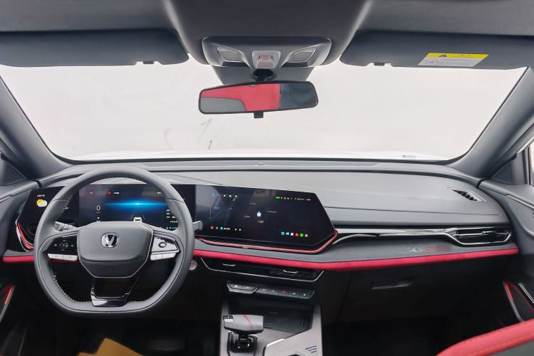 Used CHANGAN X5 PLUS 2025 1.5T DCT Excellence Edition Interior 9
