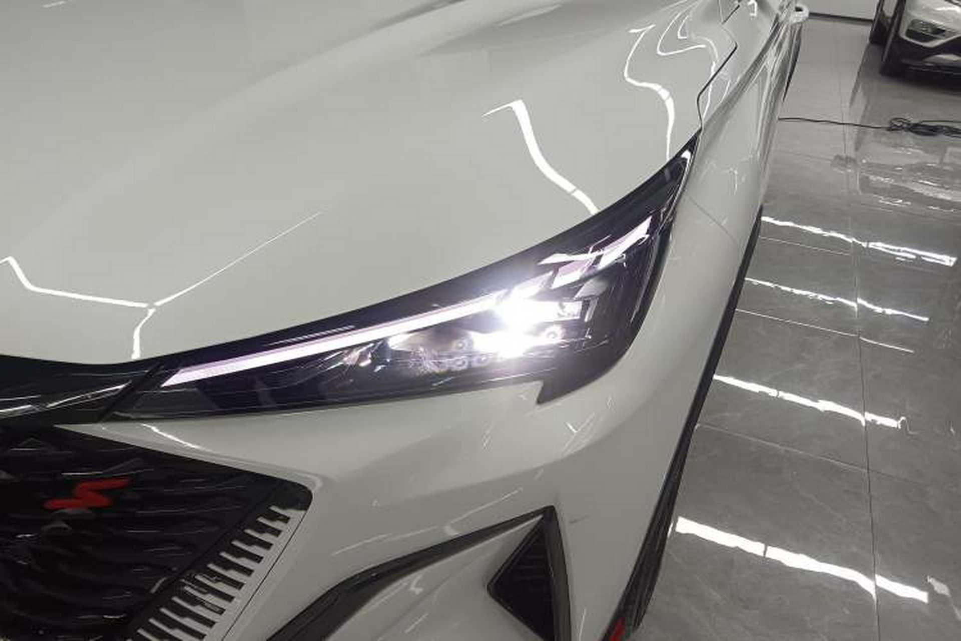 Used CHANGAN X5 PLUS 2025 1.5T DCT Excellence Edition Left Front Headlight