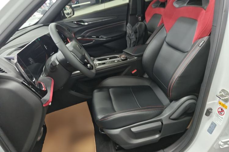 Used CHANGAN X5 PLUS 2025 1.5T DCT Pioneer Edition Left Front Seat