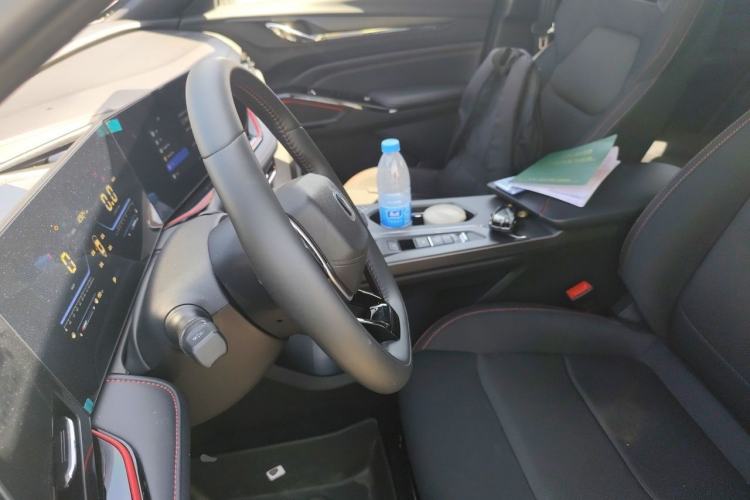 Used CHANGAN X5 PLUS 2025 1.5T DCT High-Energy Version Left Front Seat